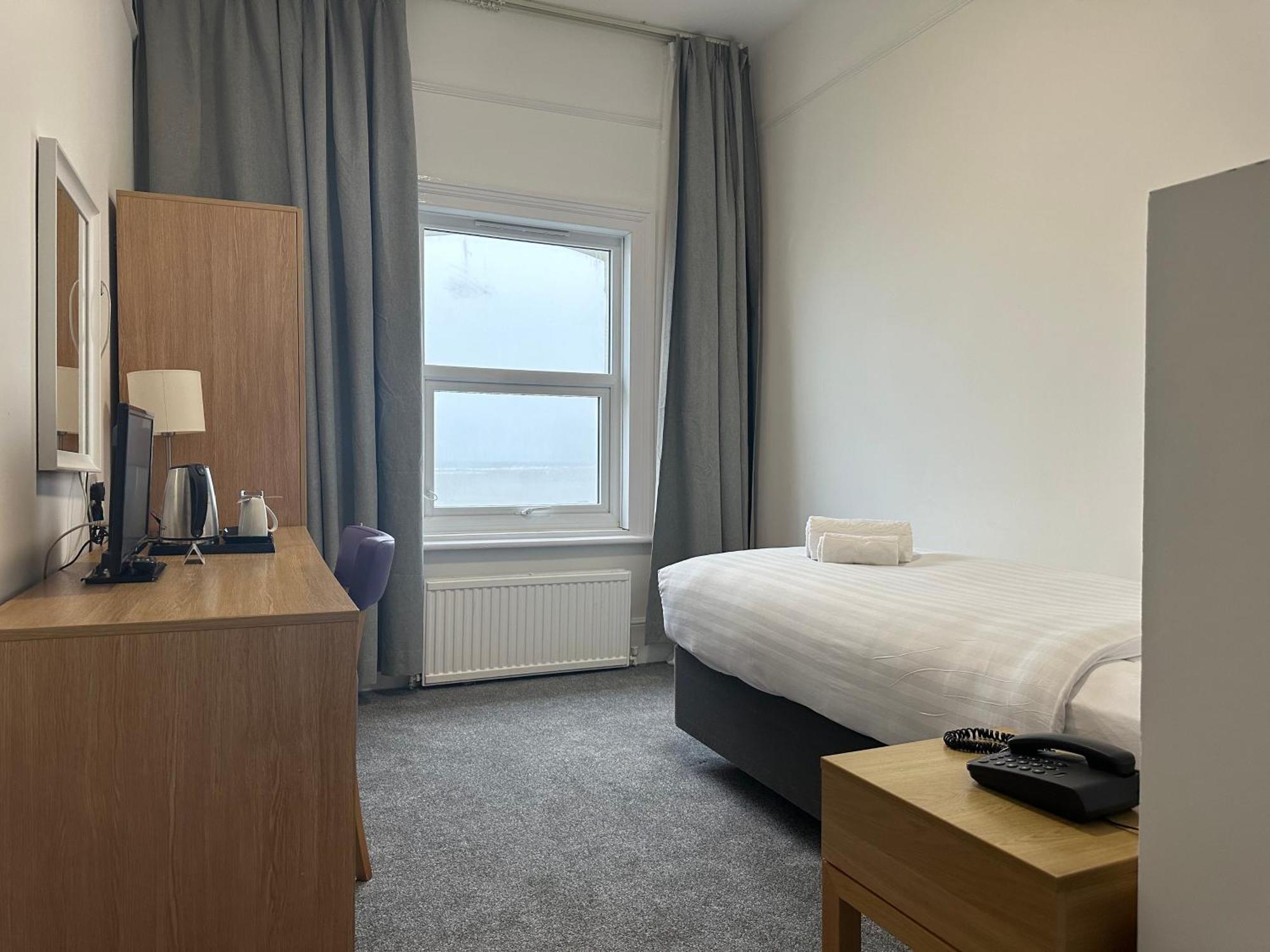 Exmouth Beach Hotel Esterno foto