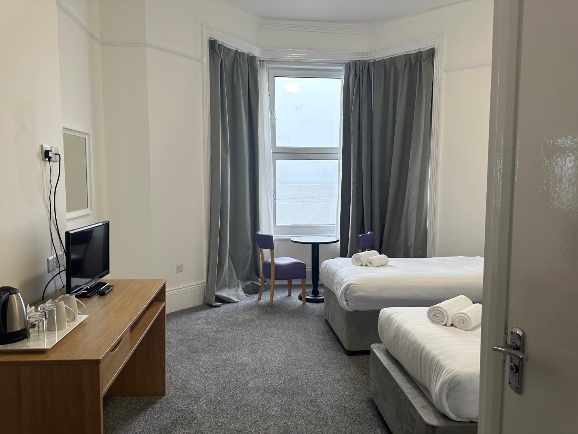Exmouth Beach Hotel Esterno foto